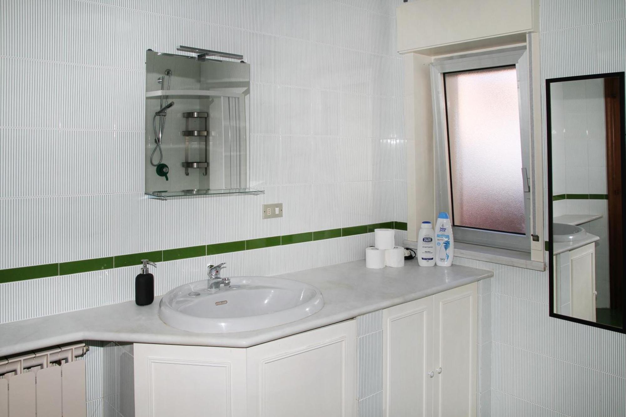 Attico Vista Mare Con Terrazza E Spa Riscaldata Санто Стефано ди Камастра Екстериор снимка